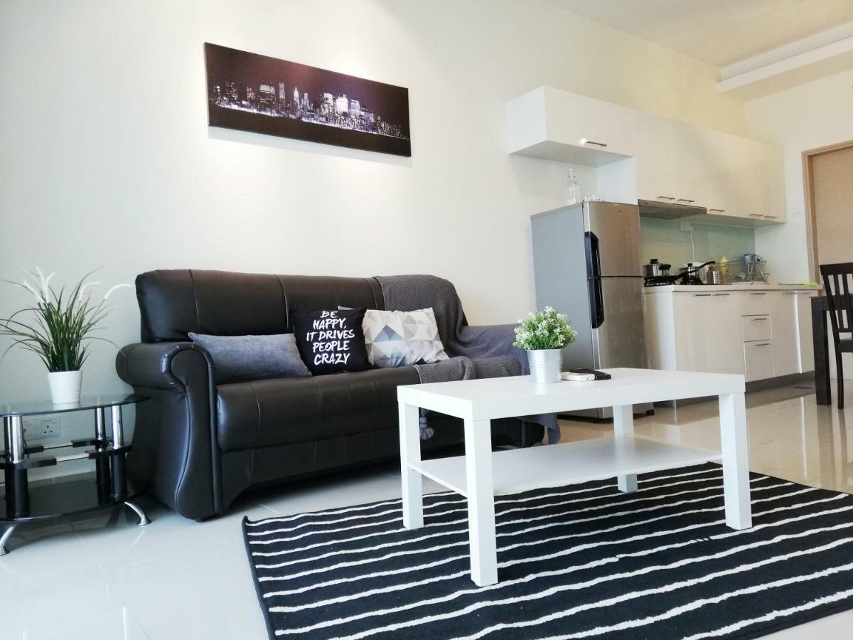 Ara Damansara Oasis Residence, Specious Home 4-8Pax, 8Min Subang Airport, 10Min Sunway Petaling Jaya Buitenkant foto
