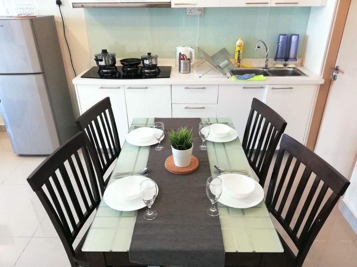 Ara Damansara Oasis Residence, Specious Home 4-8Pax, 8Min Subang Airport, 10Min Sunway Petaling Jaya Buitenkant foto