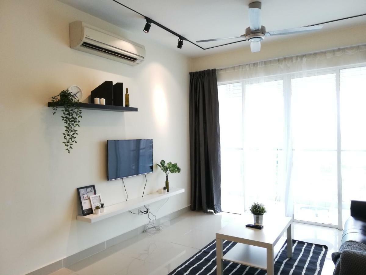 Ara Damansara Oasis Residence, Specious Home 4-8Pax, 8Min Subang Airport, 10Min Sunway Petaling Jaya Buitenkant foto